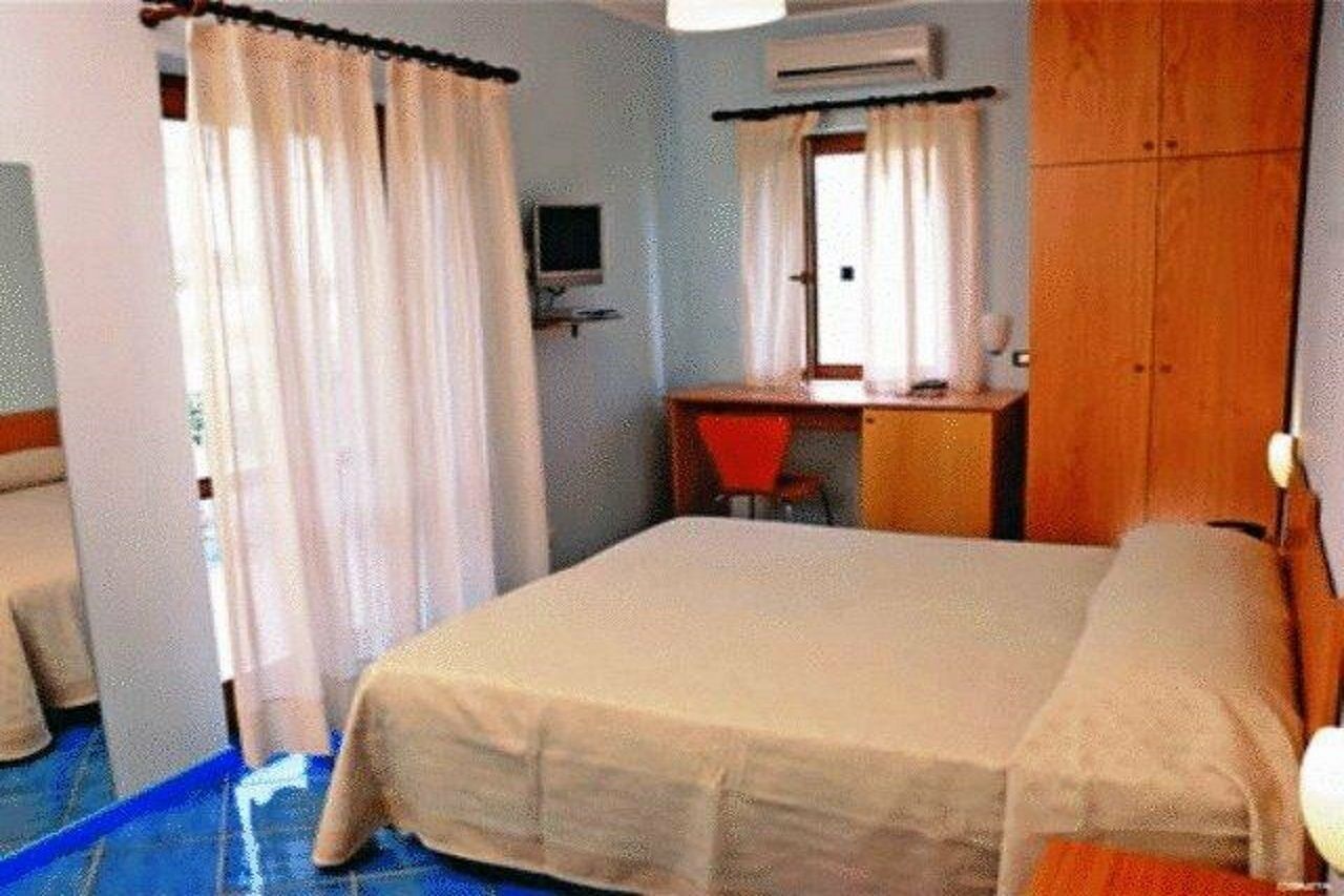 Larus Hotel Sangineto Eksteriør bilde